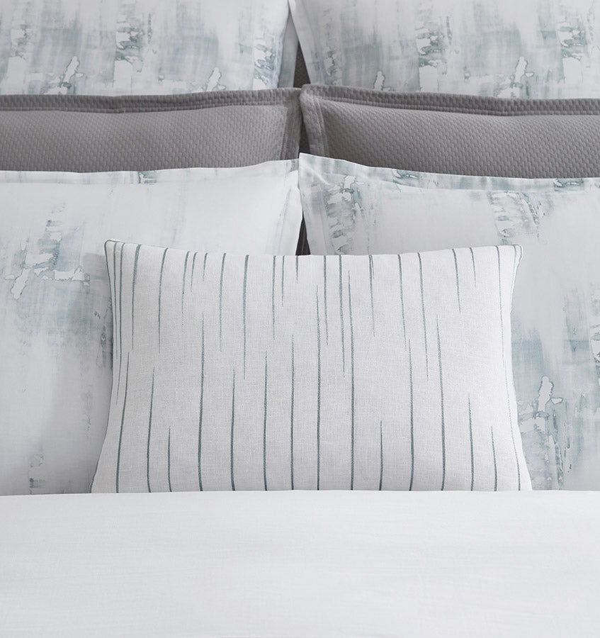 Sierkussen 60x60, Luxe Sierkussen, Geëmbroide Blauwe Patroon