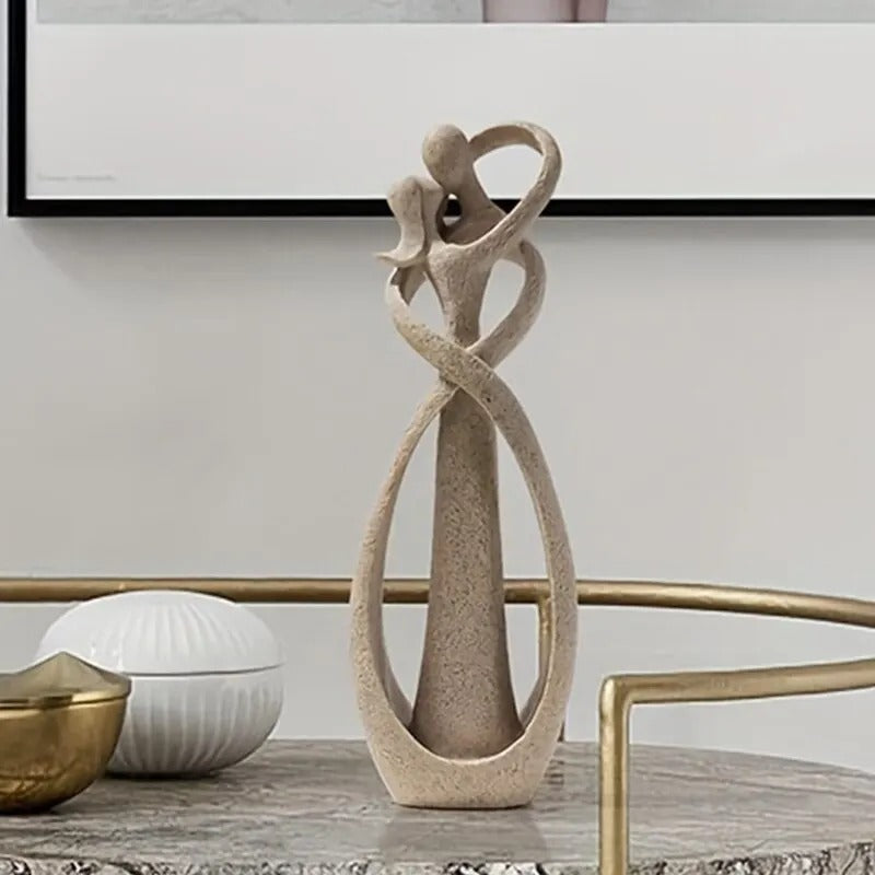 Decoratief Beeld ‘Eeuwige Omhelzing’ – Elegantie & Liefde voor Jouw Interieur