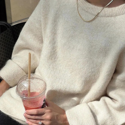 Clara Trui – Modern Comfort & Tijdloze Elegantie