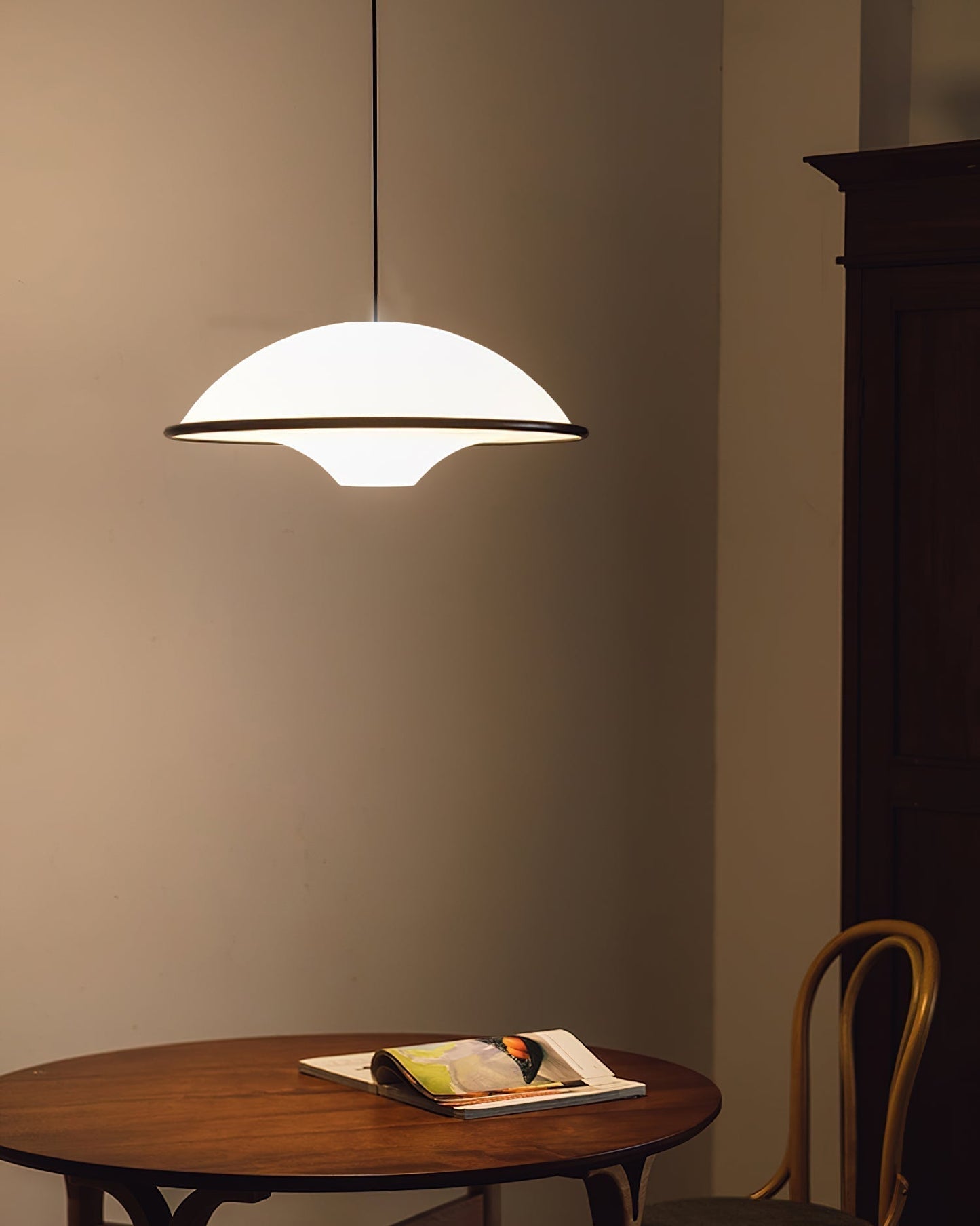 Fontana Moderne LED Hanglamp – Minimalistisch UFO-Geïnspireerd Design