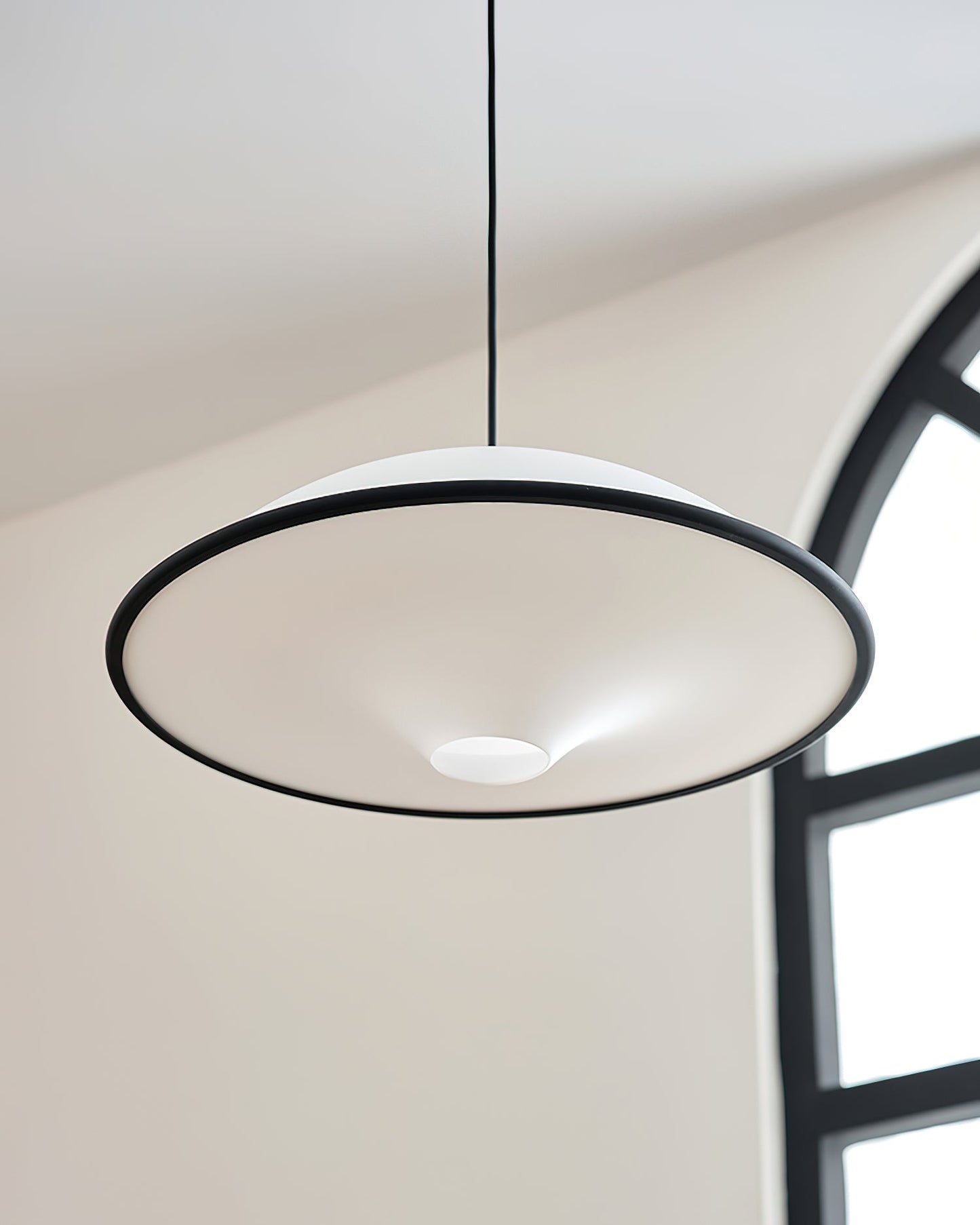 Fontana Moderne LED Hanglamp – Minimalistisch UFO-Geïnspireerd Design
