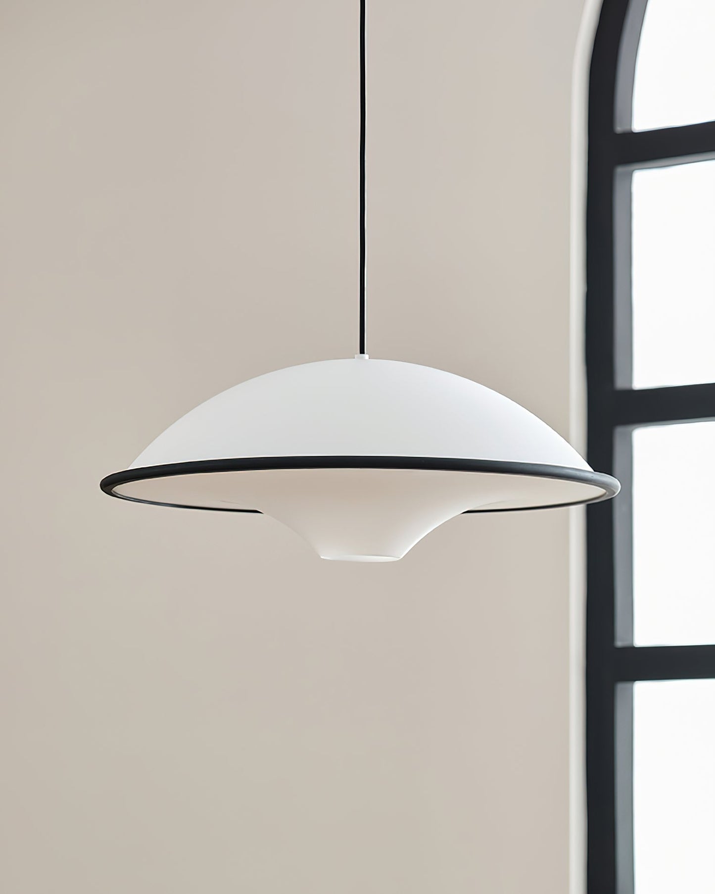 Fontana Moderne LED Hanglamp – Minimalistisch UFO-Geïnspireerd Design