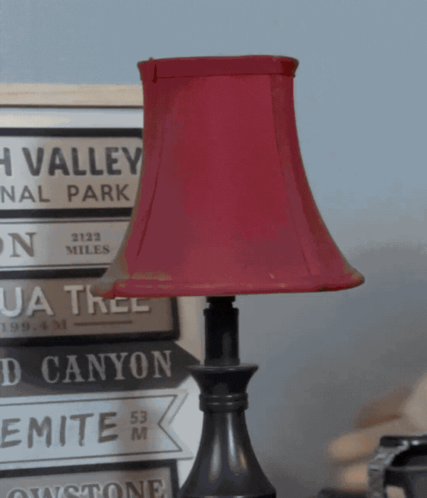 360° HomeGuard Lamp Camera – Slimme Panoramische Beveiliging met Bewegingsdetectie